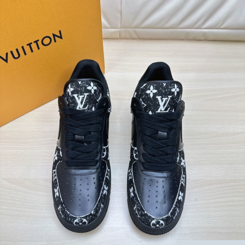l**is V*t*n sneakers